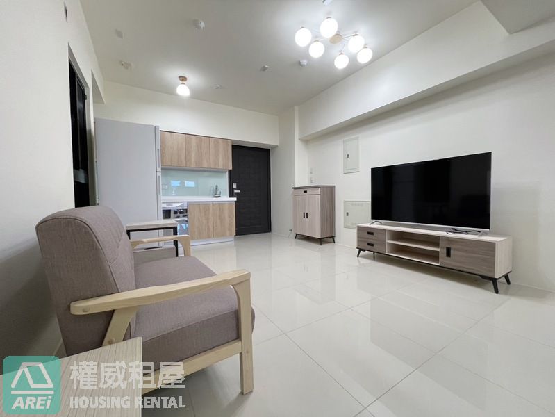 高大特區崑庭馥御全新2+1平車可租補