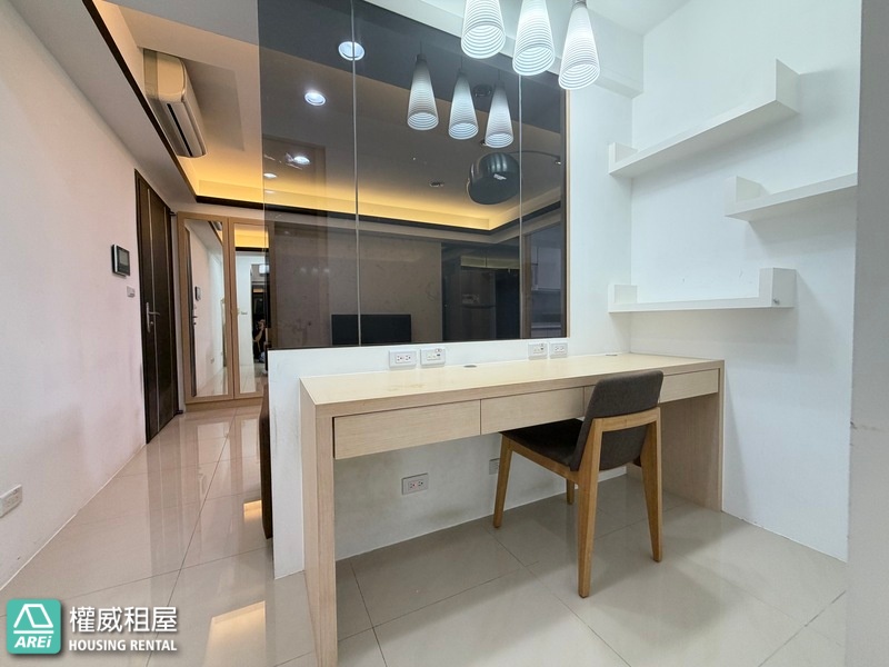 🏡 高樓景觀2房｜捷運宅｜可租補｜國城MRT