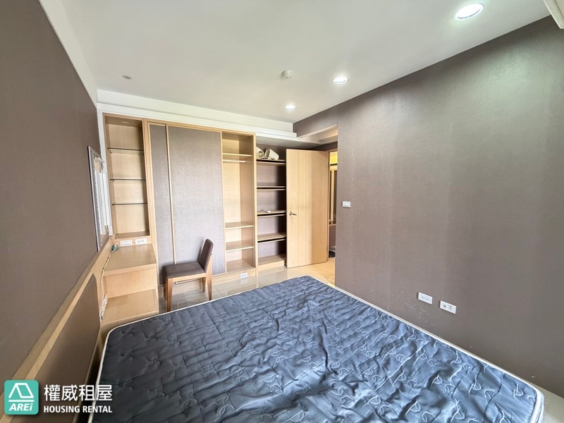 🏡 高樓景觀2房｜捷運宅｜可租補｜國城MRT