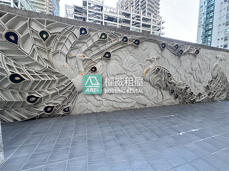 凹子底捷運旁｜堅山大世紀｜泳池｜質感大空間3+1房平車