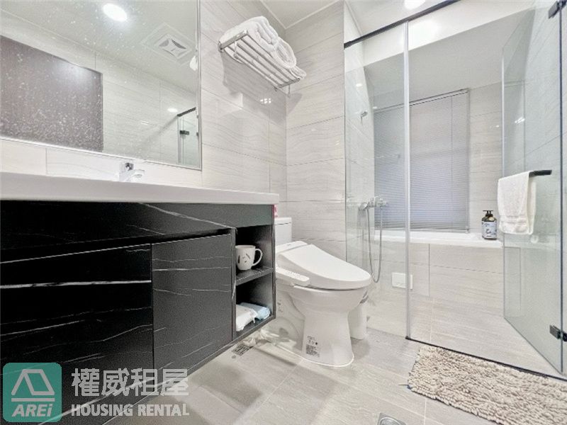 楠梓加工區MRT溫馨亮麗Park one3+1房平車