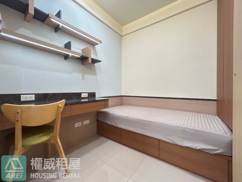 武廟鳳凰頌精緻三房車位｜高樓景觀宅