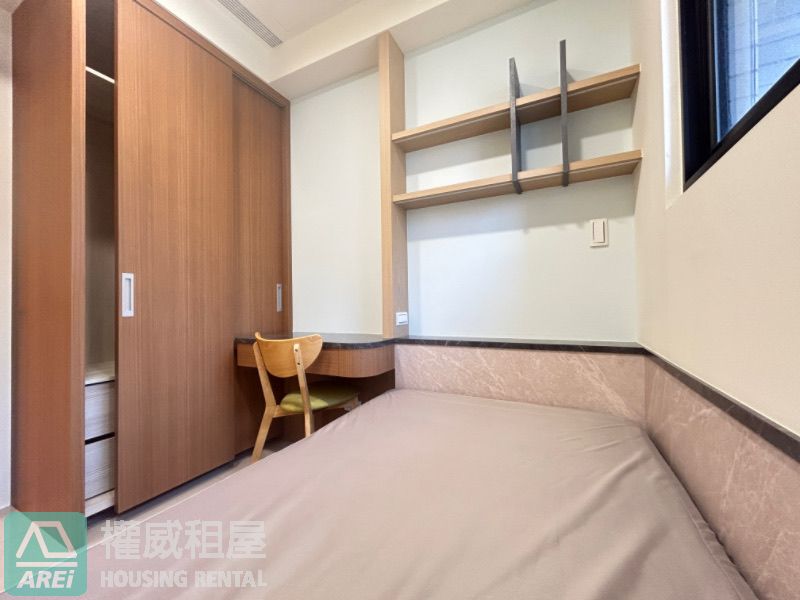 武廟鳳凰頌精緻三房車位｜高樓景觀宅