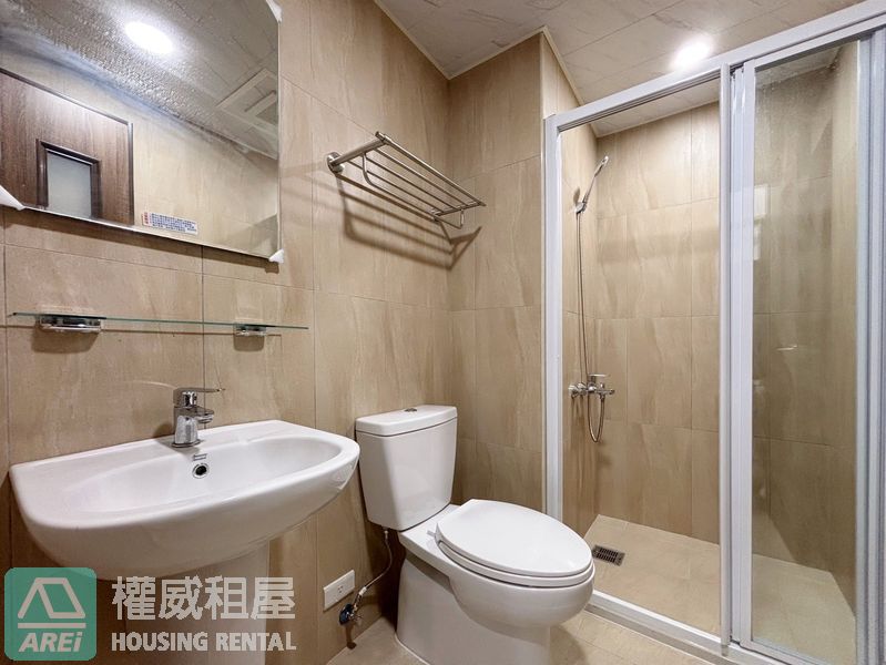 後勁MRT科楠全新精緻3房平車|可租補|可寵物