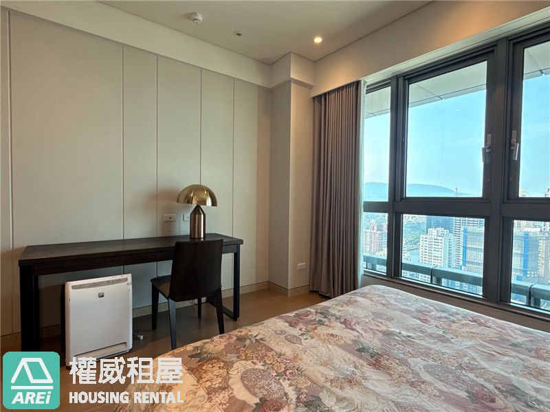 國硯亞灣｜凌空望海．飯店式名邸．尊榮不凡之選