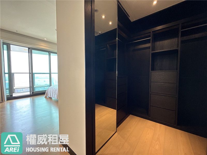 國硯亞灣｜凌空望海．飯店式名邸．尊榮不凡之選