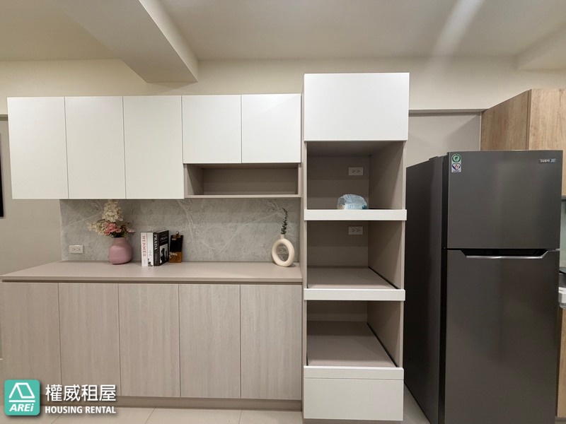 可租補｜左營高鐵榮總｜棋琴26重奏質感2房|