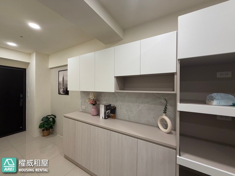 可租補｜左營高鐵榮總｜棋琴26重奏質感2房|