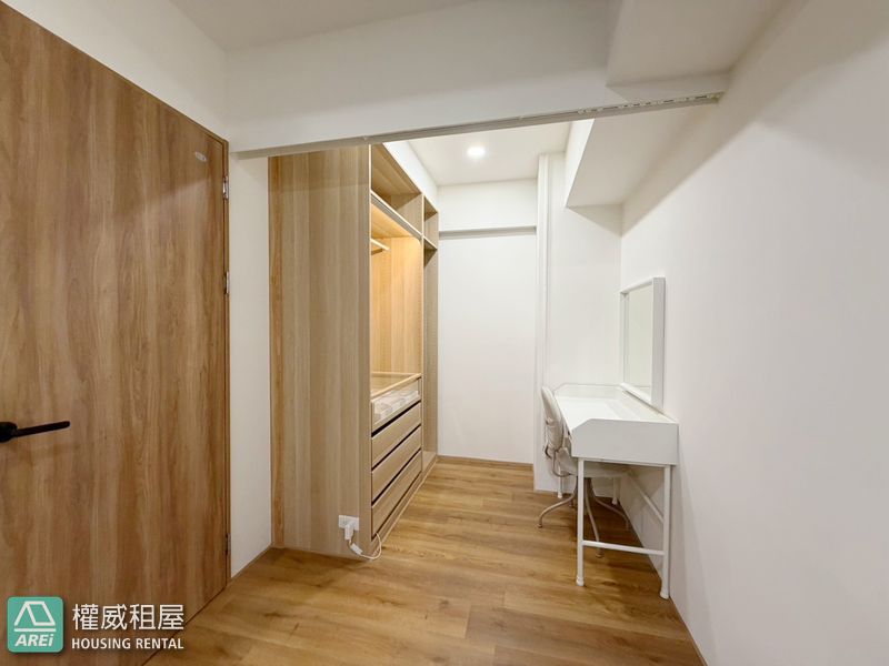 可寵物| 三多商圈| 京城新世界 | 全新兩房平車