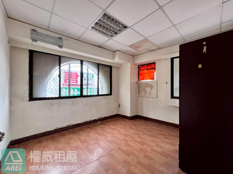 🏡市議會捷運．雅居華廈．金鑾雅築8房3衛