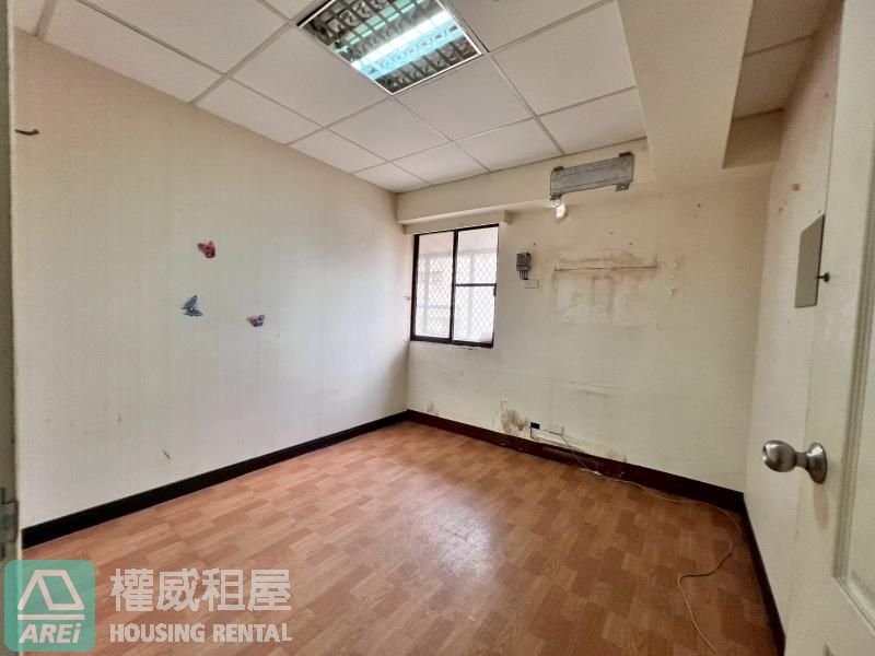🏡市議會捷運．雅居華廈．金鑾雅築8房3衛