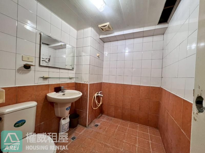 🏡市議會捷運．雅居華廈．金鑾雅築8房3衛