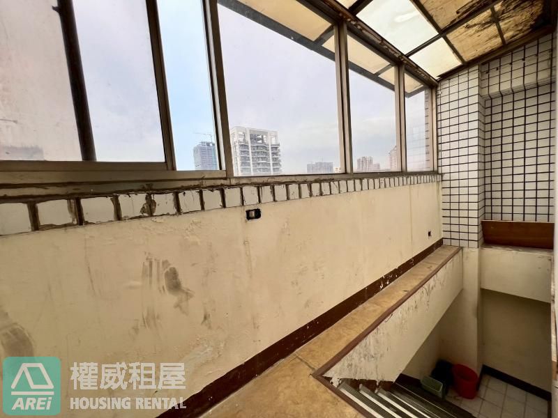 🏡市議會捷運．雅居華廈．金鑾雅築8房3衛