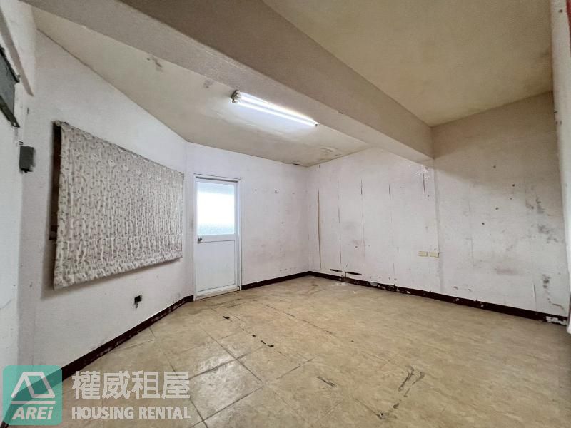 🏡市議會捷運．雅居華廈．金鑾雅築8房3衛