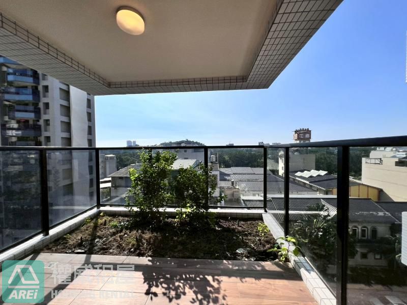 🌳蓮池潭巨蛋|心儀大空間3房平車|高潭市2