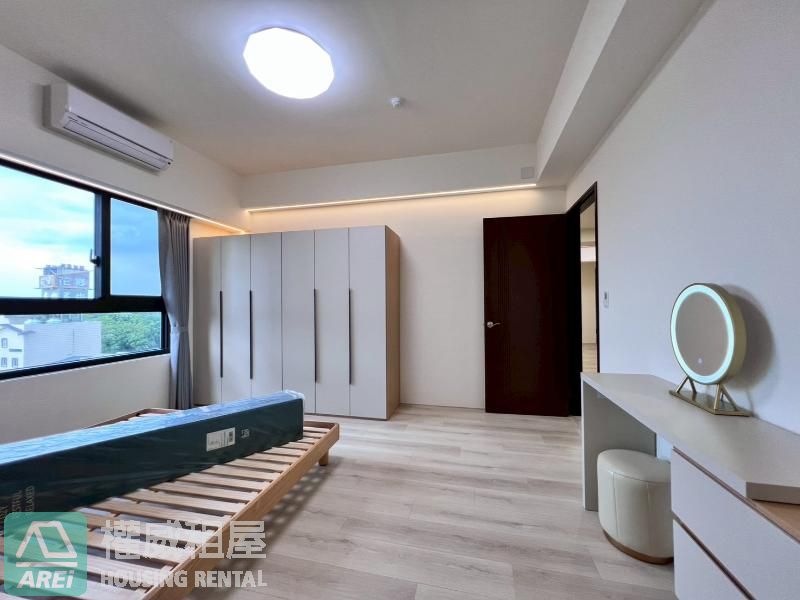 🌳蓮池潭巨蛋|心儀大空間3房平車|高潭市2