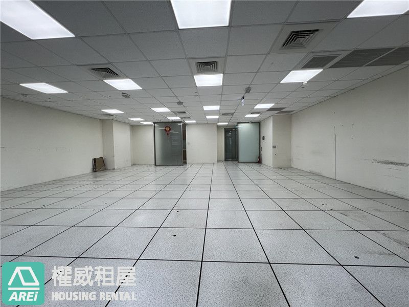 全新高雄中正CBD經貿中心辦公室