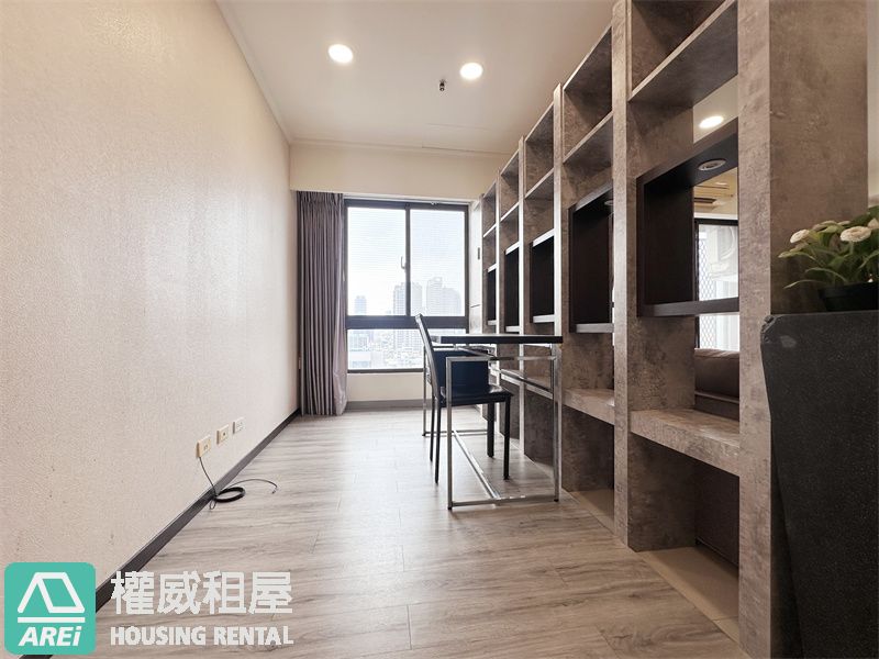 美麗島捷運站｜生活，本就是一場閃耀之旅｜高樓層3+1房平車