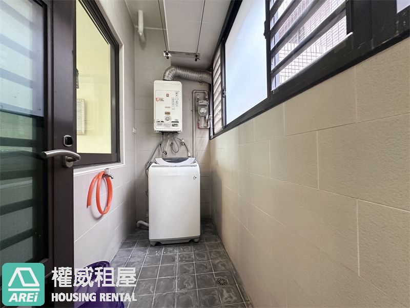 美麗島捷運站｜生活，本就是一場閃耀之旅｜高樓層3+1房平車