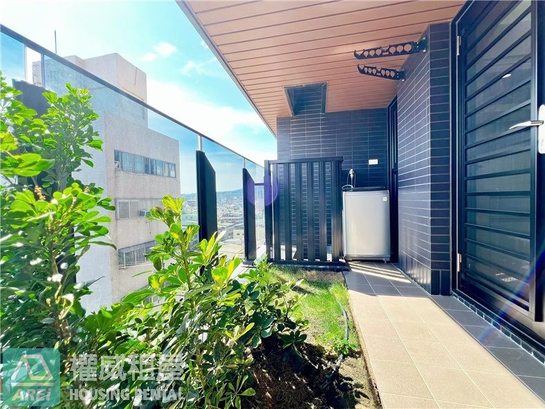 後驛MRT興富發博愛全新溫馨明亮正2房