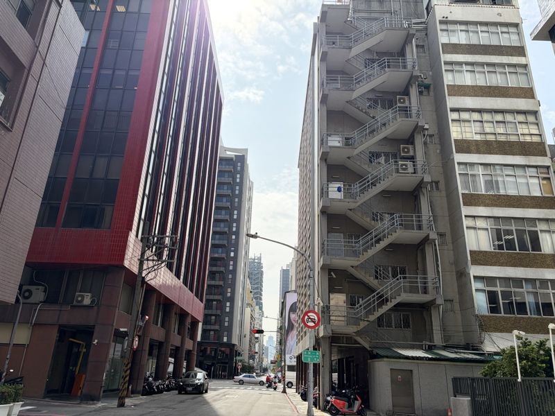 前金中正市議會美麗島|商辦辦公室|診所適百業