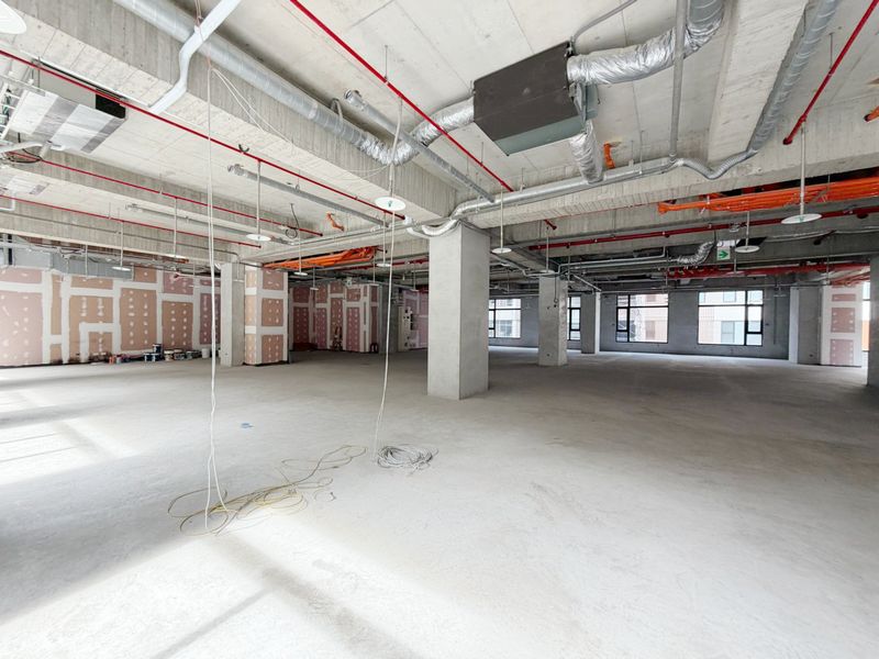 2F適百業|前金中正市議會美麗島|商辦辦公室