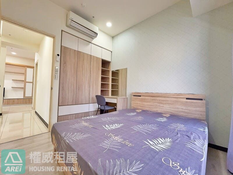 中央公園民生香榭採光通風兩房車位