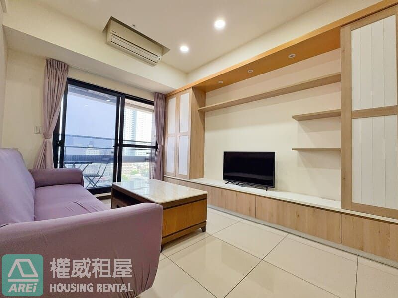 中央公園民生香榭採光通風兩房車位