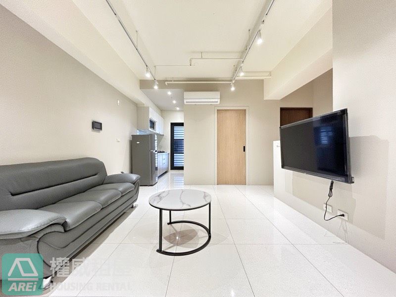 戀戀風尚｜高大特區高樓2+1房2衛平車