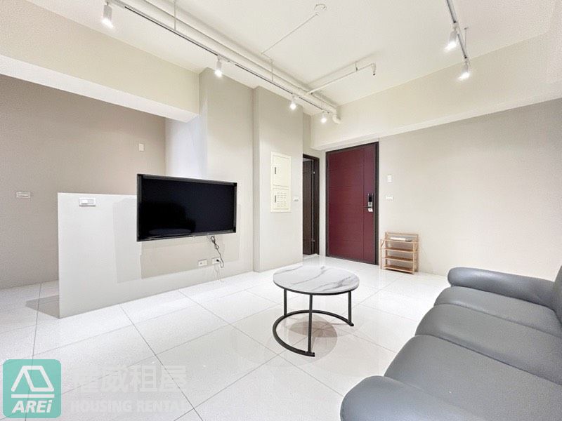 戀戀風尚｜高大特區高樓2+1房2衛平車