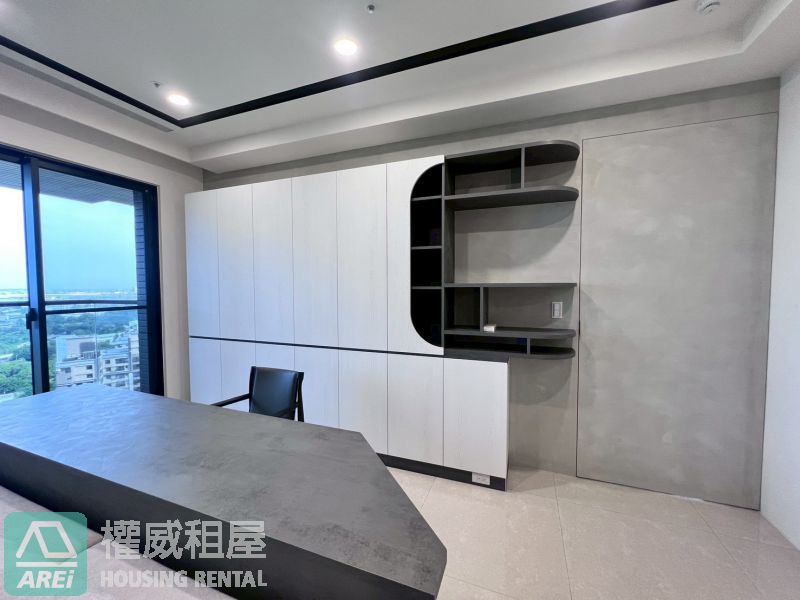 美術海｜遠眺軍港灣 | 高樓美景3+1房平車