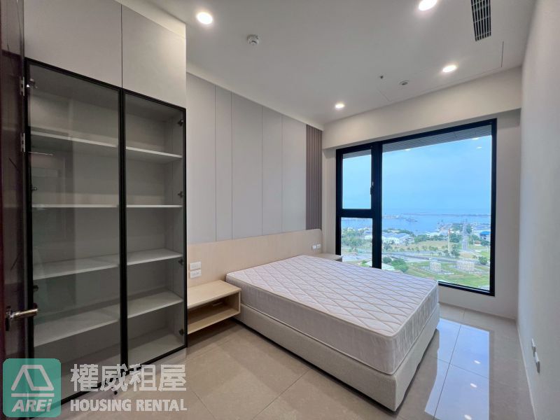 美術海｜遠眺軍港灣 | 高樓美景3+1房平車