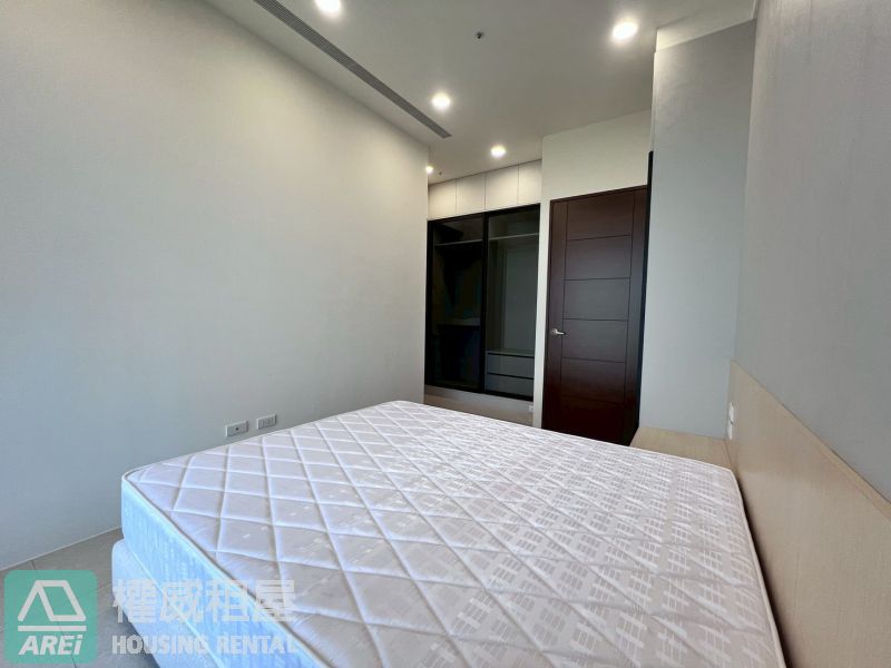 美術海｜遠眺軍港灣 | 高樓美景3+1房平車