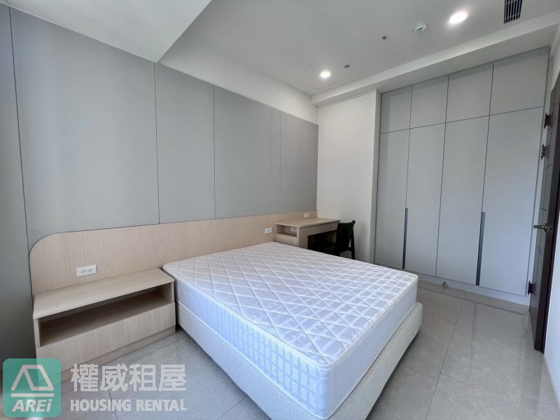 美術海｜遠眺軍港灣 | 高樓美景3+1房平車