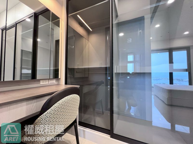 美術海｜遠眺軍港灣 | 高樓美景3+1房平車