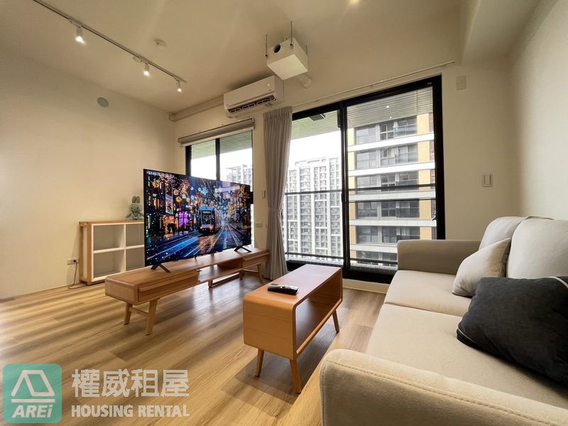 東區研森全新採光無印2+1房平車