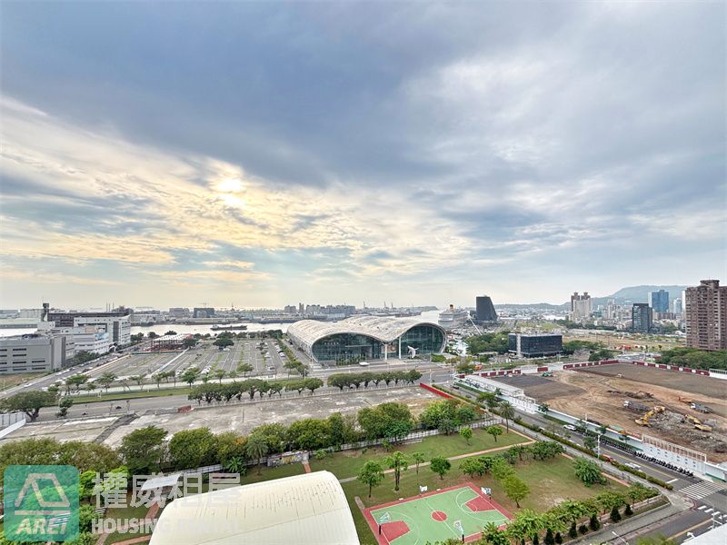 亞灣領袖入席港景制震豪邸｜大船入港3+1房平車