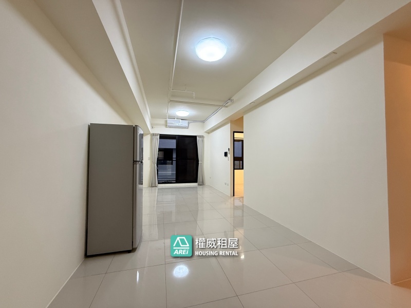 高大特區 崑庭馥御｜三房平車｜邊間高樓層