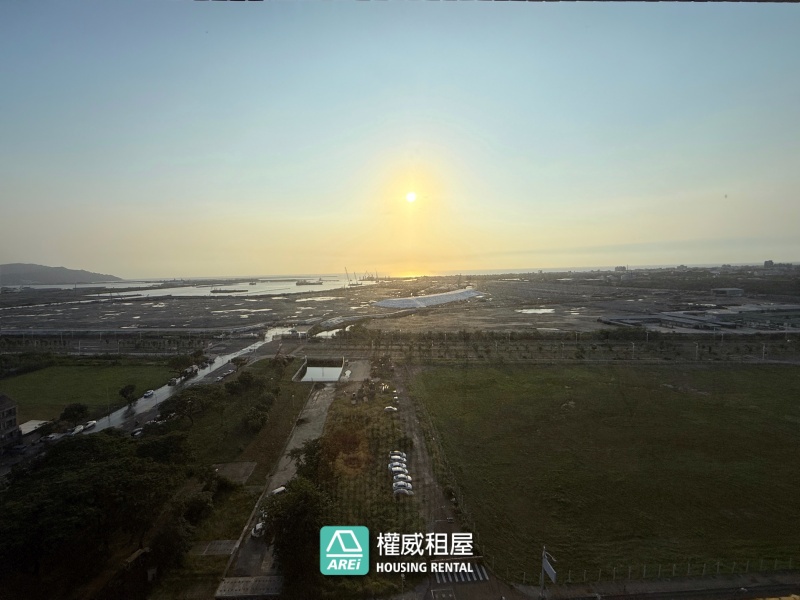 楠梓京城樂活｜絕美海景｜兩房大平車