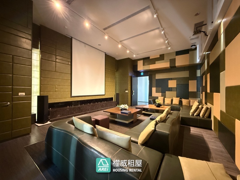 楠梓京城樂活｜絕美海景｜兩房大平車