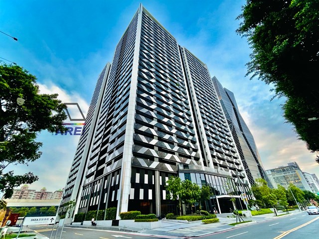 欣灣時代｜絕美景觀近輕軌｜高樓層2房2位平車