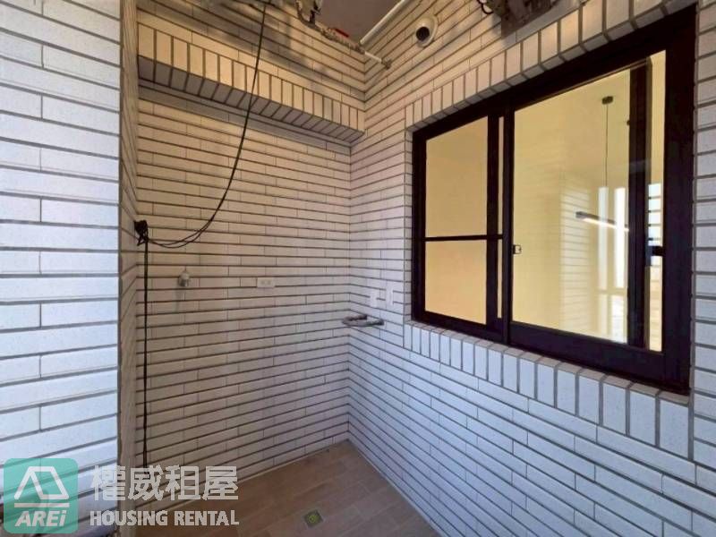 高樓室內16坪x 寵物宅x 左營高鐵x 鑫悅 | 傢俱家電後補