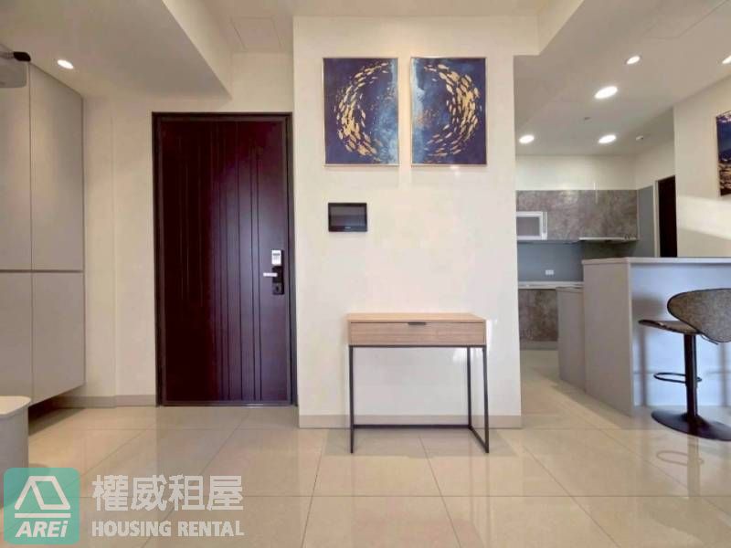 雙面採光x 可租補x 左營高鐵x 鑫悅|三鐵共構x 三房平車