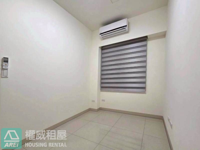 雙面採光x 可租補x 左營高鐵x 鑫悅|三鐵共構x 三房平車