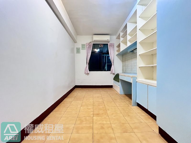 文化中心商圈｜稀有四房大坪數｜華廈電梯