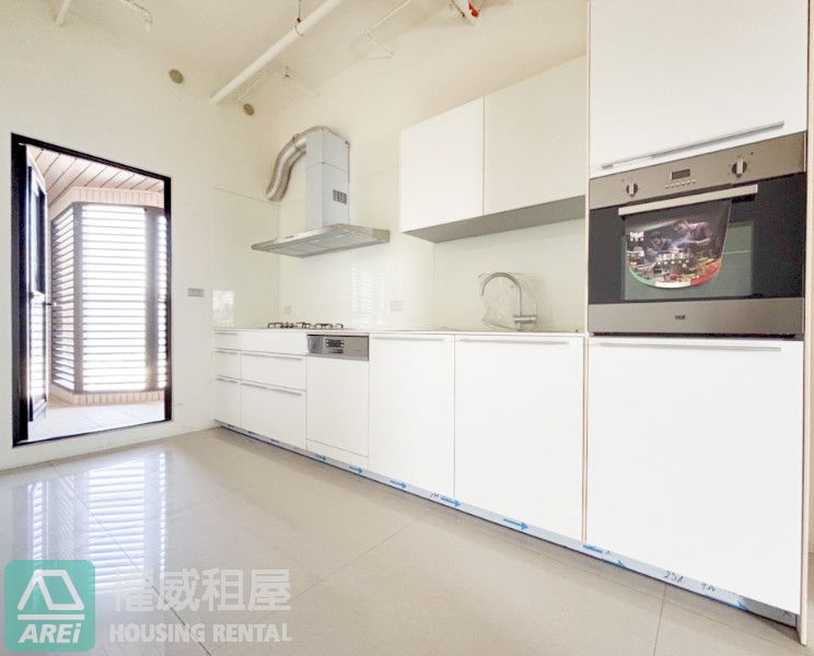 美術館|泳池|美術帝國全新景觀4房空屋平車