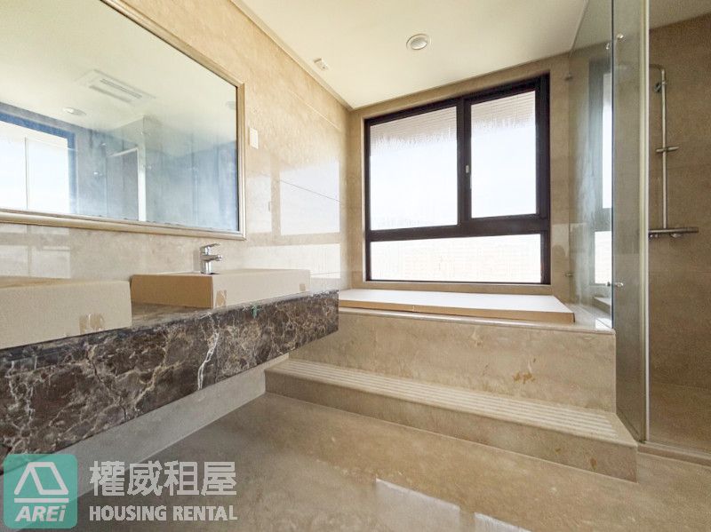 美術館|泳池|美術帝國全新景觀4房空屋平車