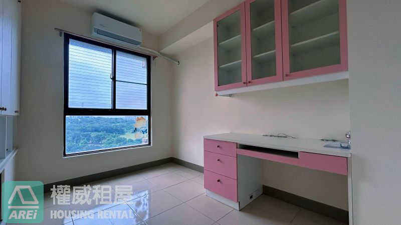 楠梓大四房空屋可寵家具可談