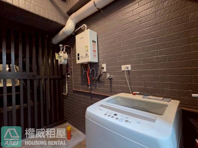 可租補x輕軌高雄高工x高樓景觀宅x邊間大面寬採光x和築豐光