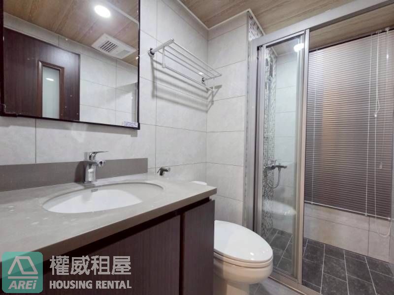 可租補x輕軌高雄高工x高樓景觀宅x邊間大面寬採光x和築豐光